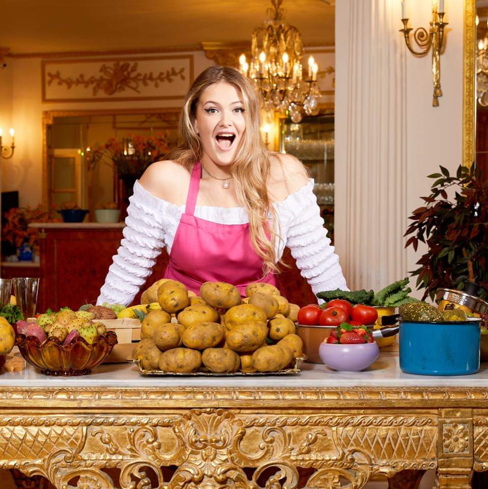 Poppy O'Toole Wikipedia