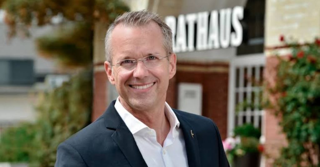 Nikolas Häckel Wikipedia