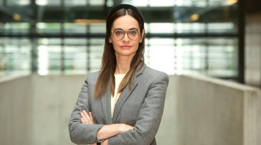 Iris Sayram Wikipedia