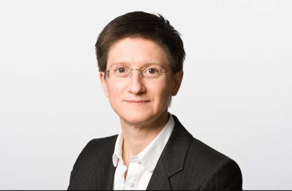 Julia Hoggett Wikipedia